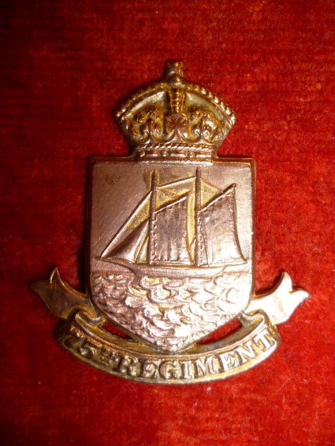 MM217 - 75th Lunenburg Regiment Cap Badge